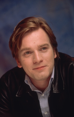 Ewan McGregor Poster 2304404