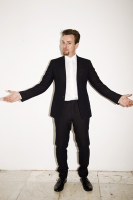 Ewan McGregor Poster 2304407