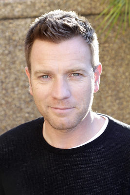 Ewan McGregor Poster 2348783