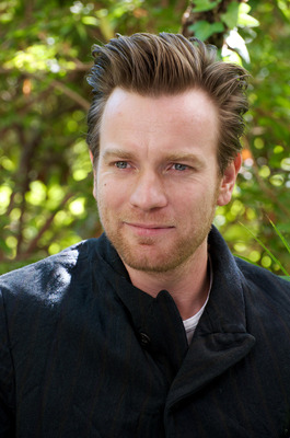 Ewan McGregor Poster 2418990