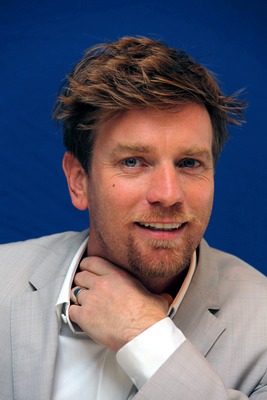 Ewan McGregor Poster 2441207