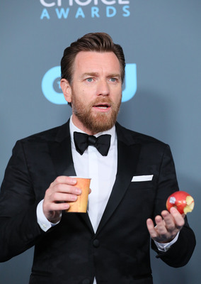 Ewan Mcgregor Poster 3735825
