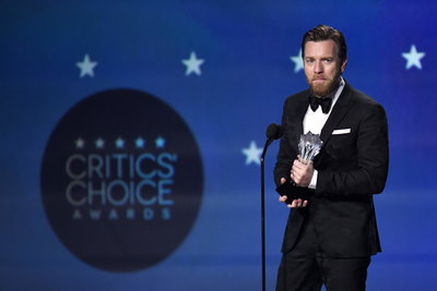 Ewan Mcgregor Poster 3735831