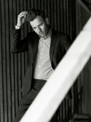 Ewan Mcgregor Poster 3826033