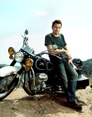 Ewan Mcgregor Poster 3826039