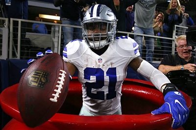 Ezekiel Elliott Poster 3475428