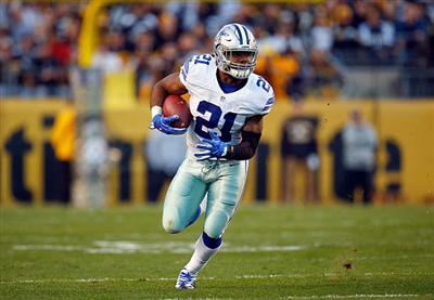 Ezekiel Elliott Poster 3475430