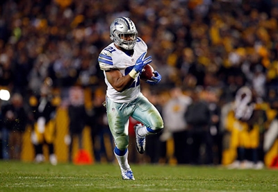 Ezekiel Elliott Poster 3475516