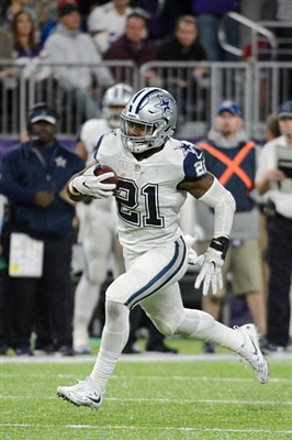 Ezekiel Elliott Poster 3475519