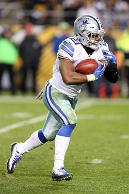 Ezekiel Elliott Poster 3475541