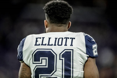 Ezekiel Elliott Poster 3475611