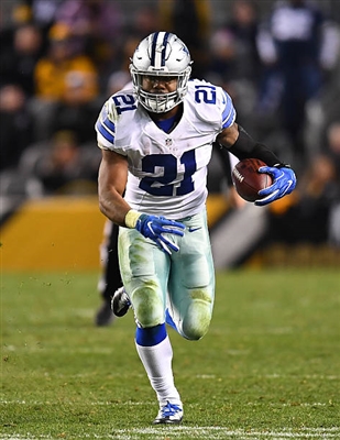 Ezekiel Elliott Poster 3475669