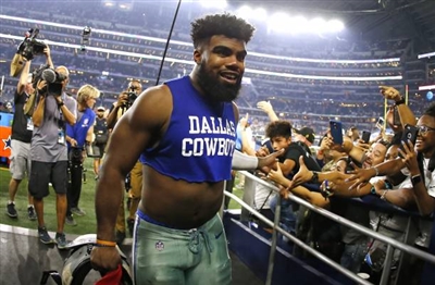 Ezekiel Elliott Poster 3475774