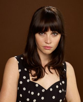 Felicity Jones Poster 2004800
