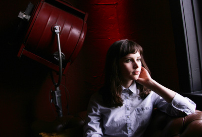 Felicity Jones Poster 2296643