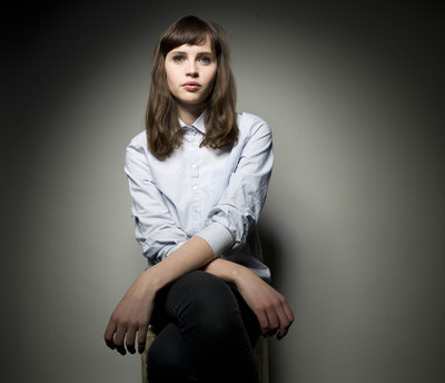 Felicity Jones Poster 2354698
