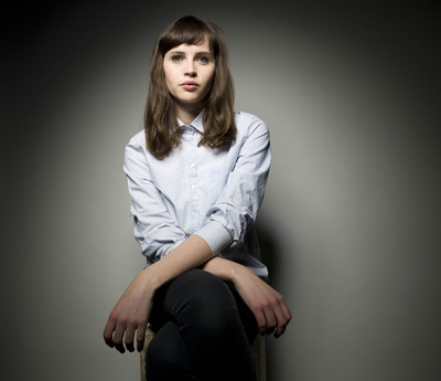 Felicity Jones Poster 2354702