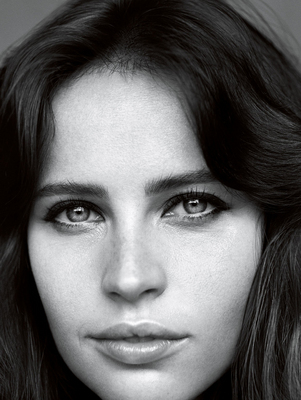 Felicity Jones Poster 2394443