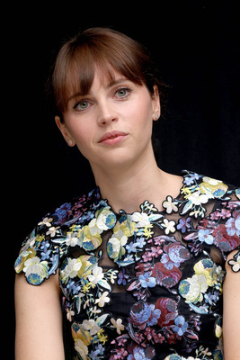 Felicity Jones Poster 2465655