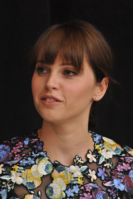 Felicity Jones Poster 2486966
