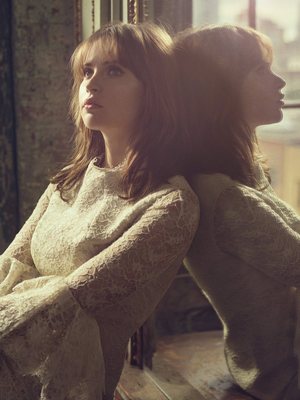 Felicity Jones Poster 2667874