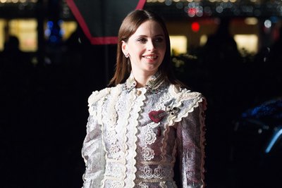 Felicity Jones Poster 2848029