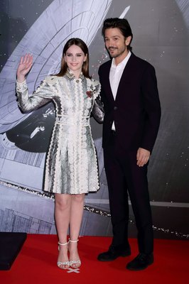Felicity Jones Poster 2848053