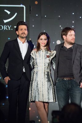 Felicity Jones Poster 2848077