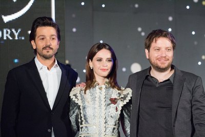 Felicity Jones Poster 2848079