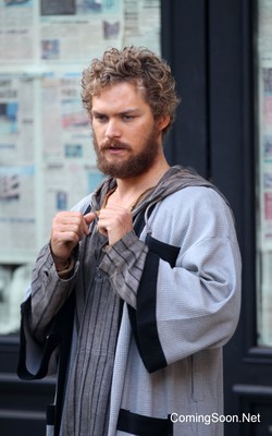 Finn Jones Poster 2696882