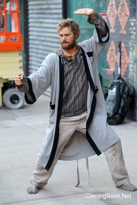Finn Jones Poster 2696885