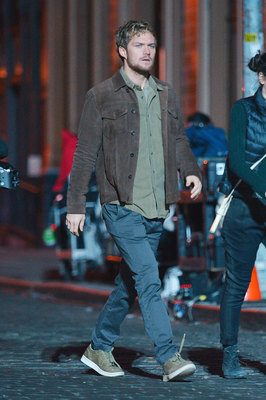 Finn Jones Poster 2838452
