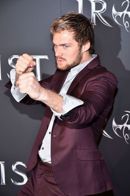 Finn Jones Poster 2984733