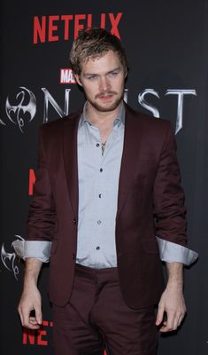 Finn Jones Poster 2984756