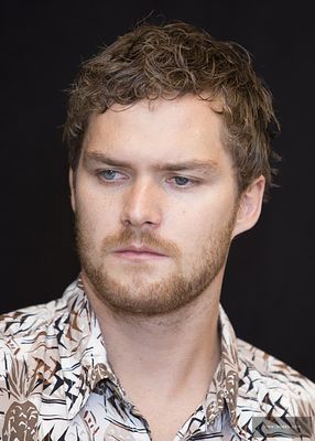 Finn Jones Poster 2984764