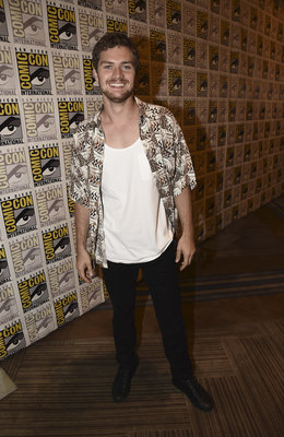 Finn Jones Poster 2984770