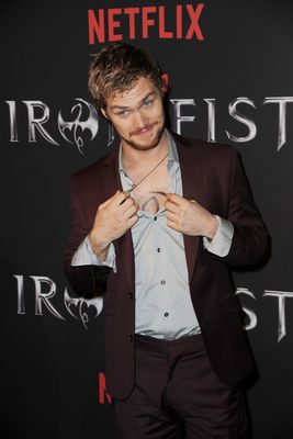 Finn Jones Poster 2984771