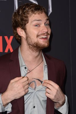 Finn Jones Poster 2984843