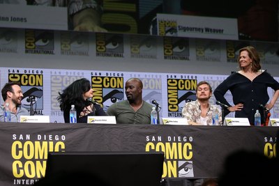 Finn Jones Poster 2984869