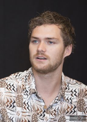 Finn Jones Poster 2984889