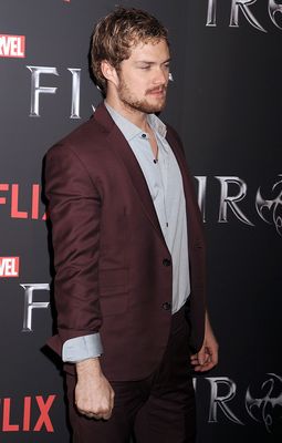 Finn Jones Poster 2984924