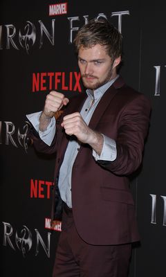 Finn Jones Poster 2984925