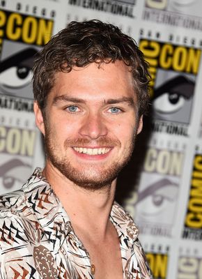 Finn Jones Poster 2984969