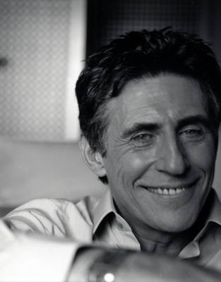 Gabriel Byrne Poster 2212792