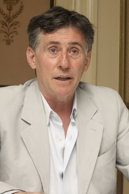 Gabriel Byrne Poster 2269598