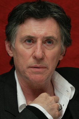 Gabriel Byrne Poster 2275553