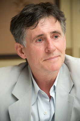 Gabriel Byrne Poster 2424510
