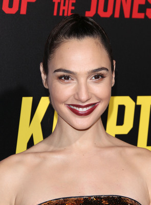 Gal Gadot Poster 2698660