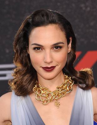 Gal Gadot Poster 2698989
