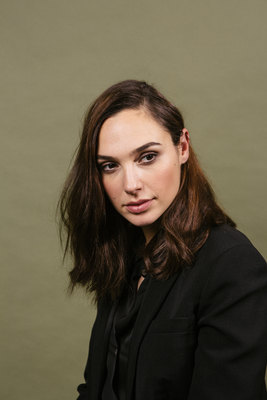 Gal Gadot Poster 2736513